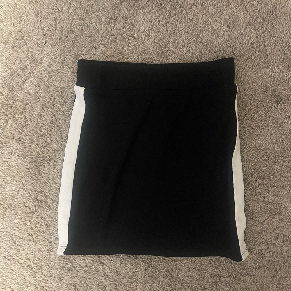 Forever 21 skirt